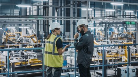 Travail dans une PMI industrielle